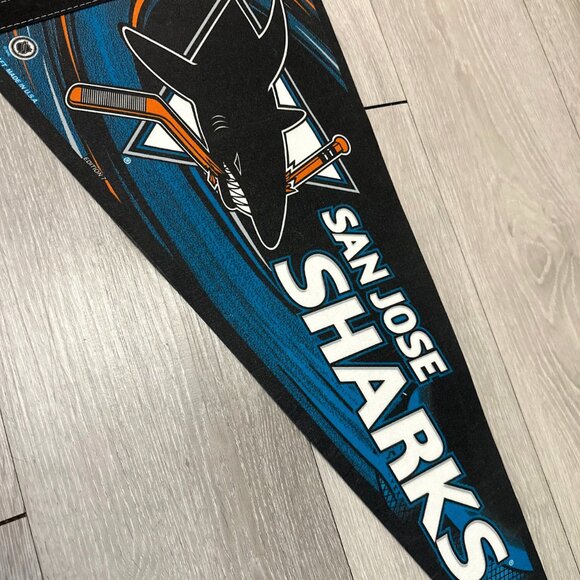 Vintage San Jose Sharks NHL WinCraft Sports Edition 7 Pennant - Picture 2 of 5